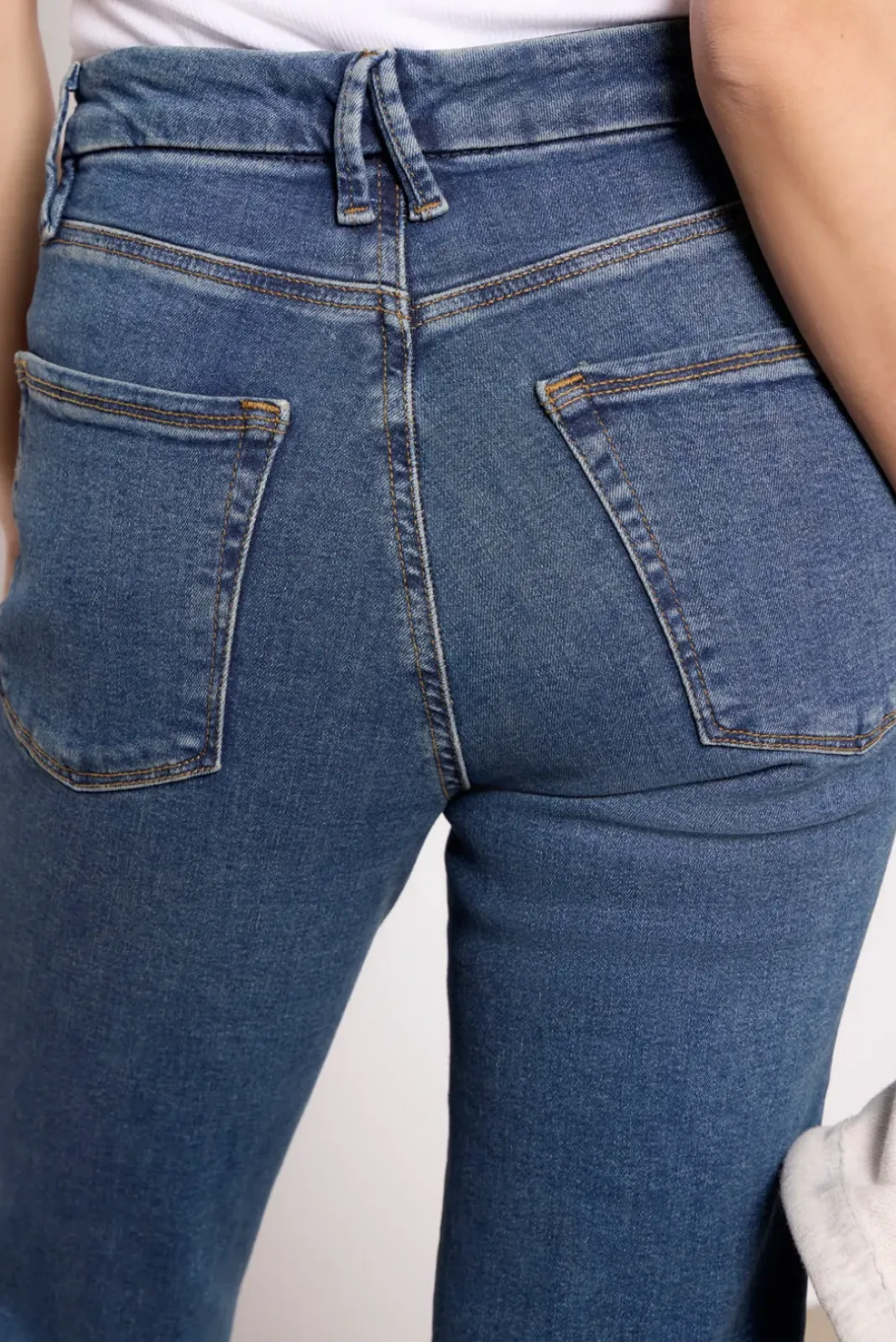 Jeans<GOOD AMERICAN Good Petite Straight Blue004