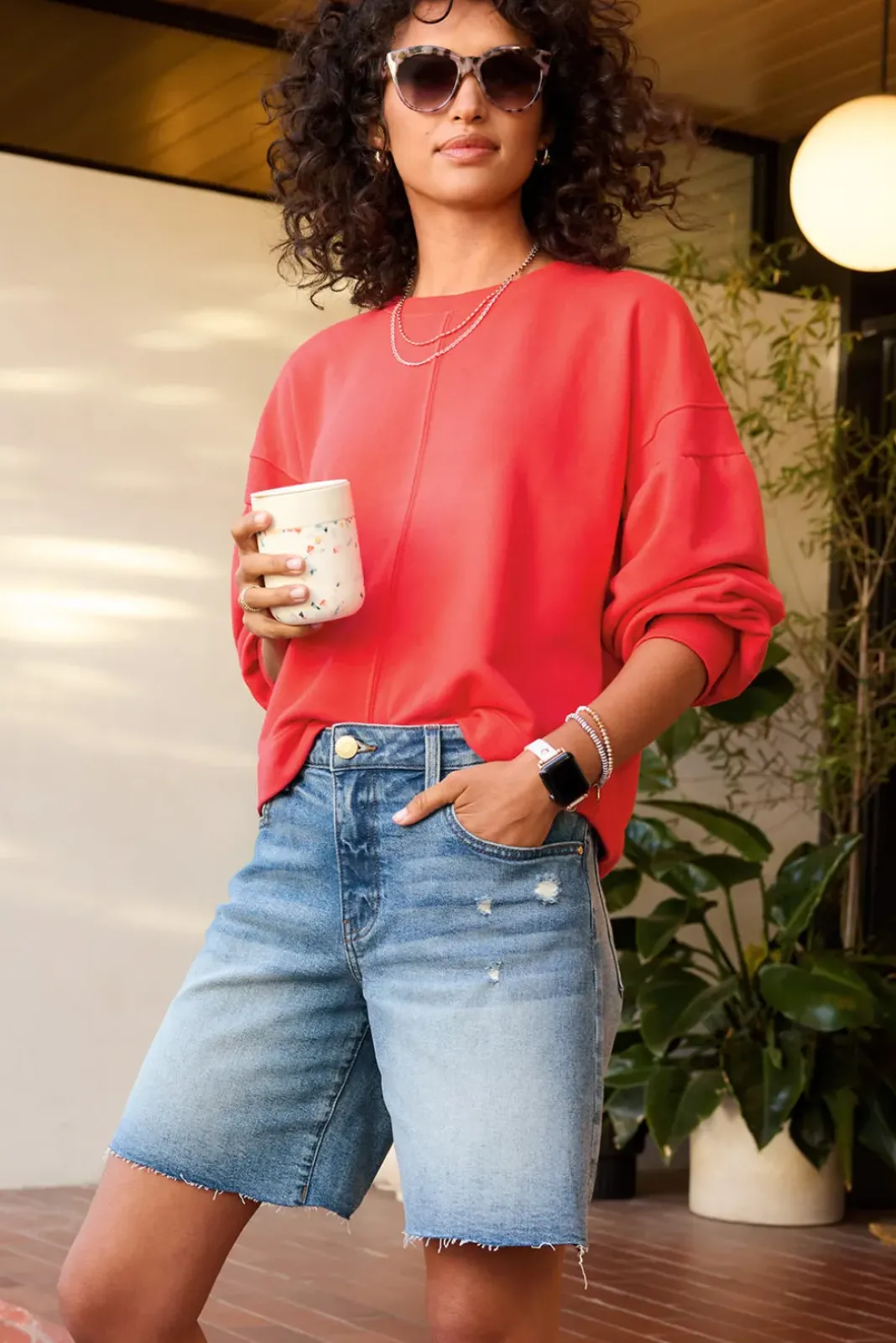 Shorts & Cutoffs<KUT FROM THE KLOTH Haley 8` Short Focus