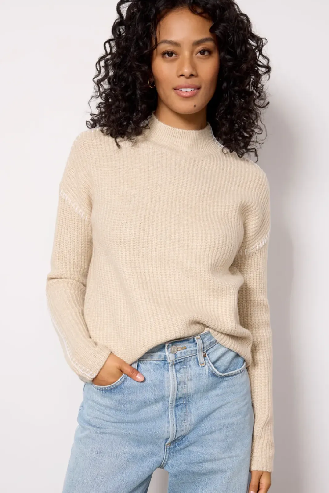 Sweaters<EVEREVE Haven Whipstich Pullover Oat/White