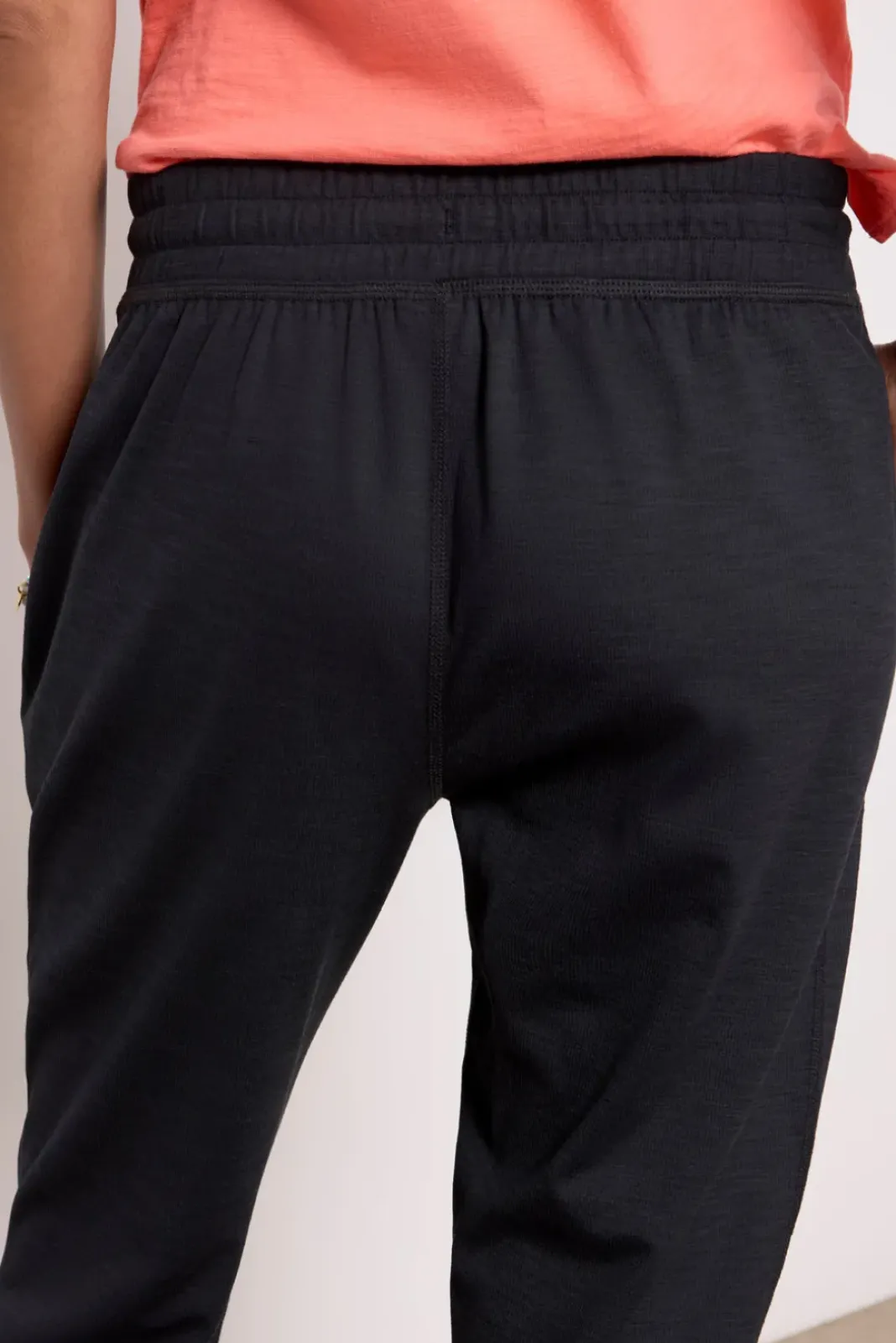 Pants & Leggings<BEYOND YOGA Heather Rib Street Jogger Black