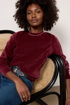 Sweatshirts<EVEREVE Holly Velour Pleated Pullover Wine