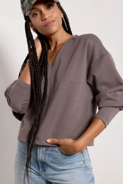 Tops & Tees<EVEREVE Ivy Sleek Top Mushroom