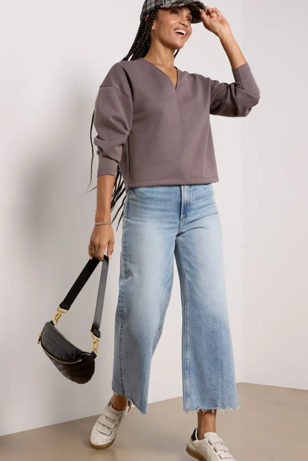 Tops & Tees<EVEREVE Ivy Sleek Top Mushroom