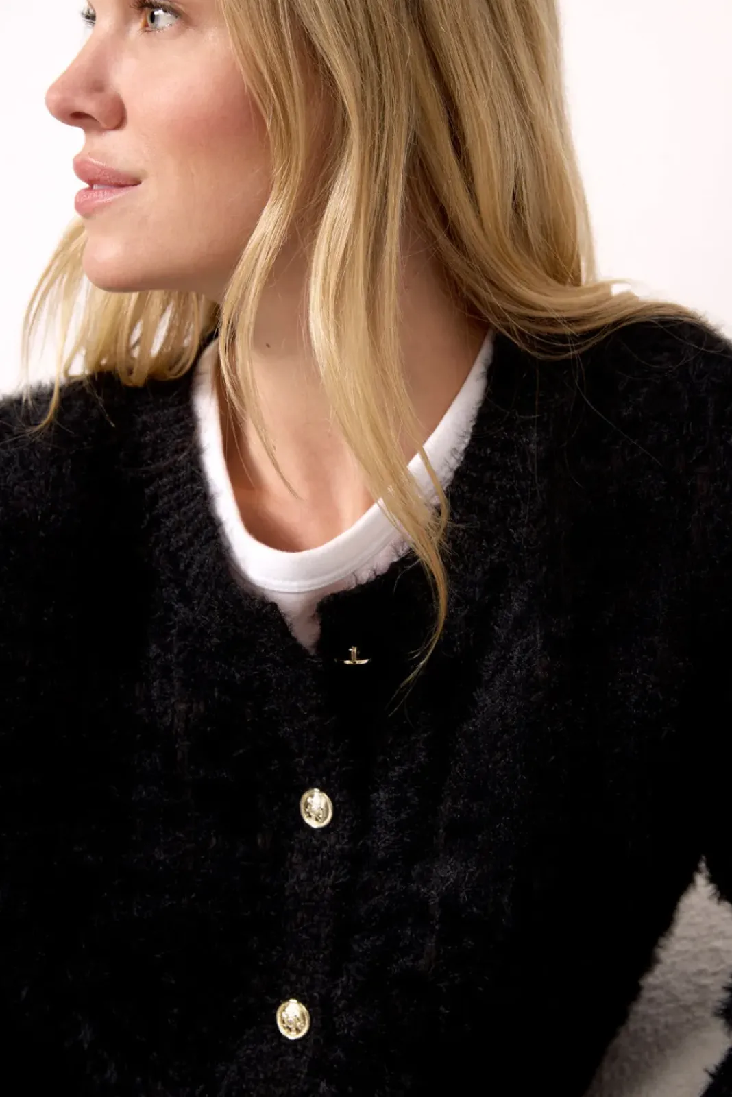 Sweaters<EVEREVE Janna Ladylike Black