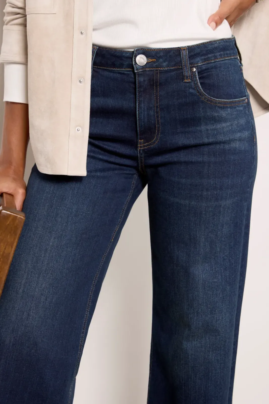 Jeans<KUT FROM THE KLOTH Jean Wide Leg 31` Delicate