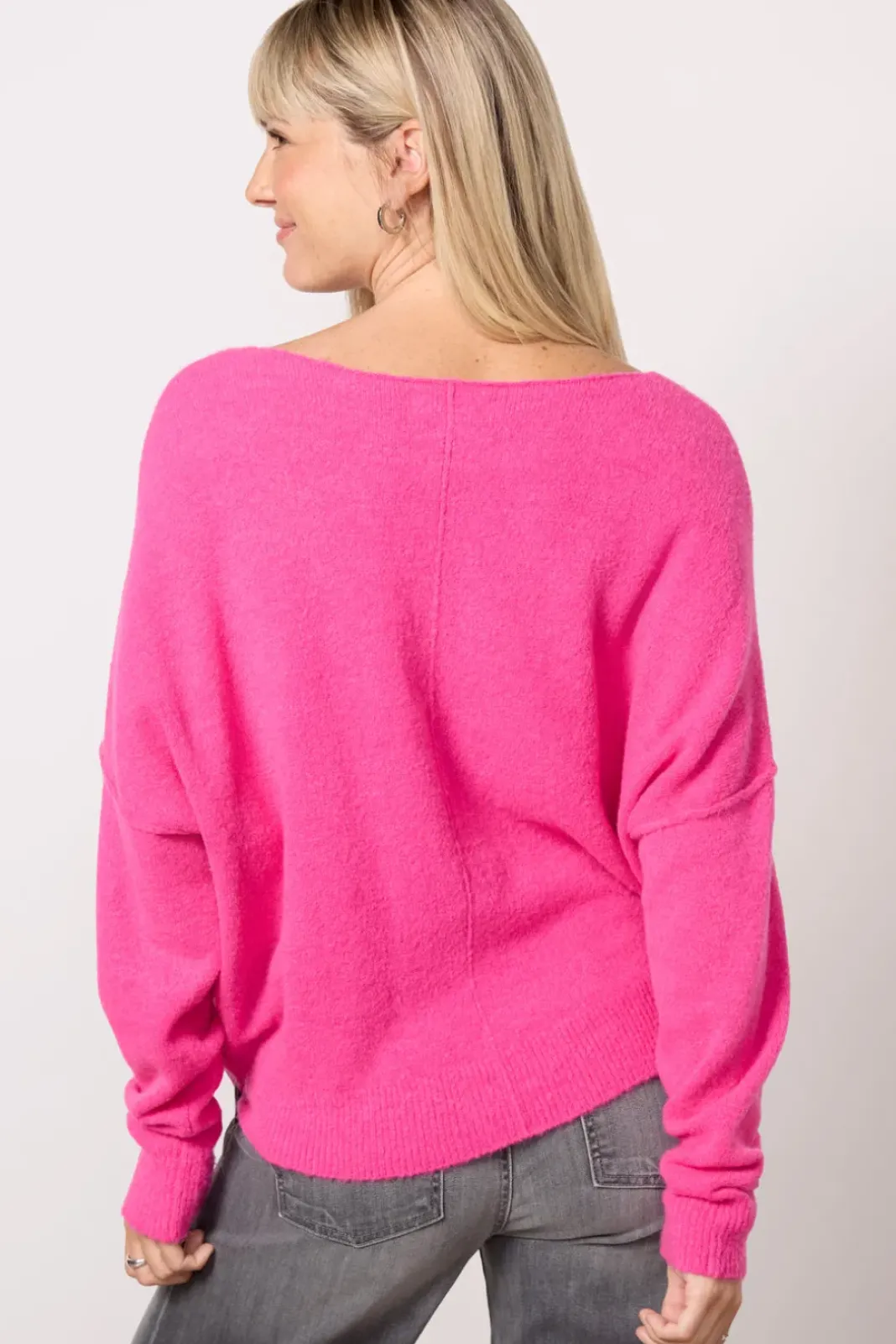 Sweaters<EVEREVE Jessie Off Shoulder Pullover Fushia
