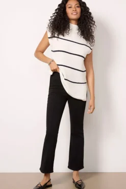 Pants & Leggings<FRAME Jetset Crop Mini Boot Pintuck Sheennoir