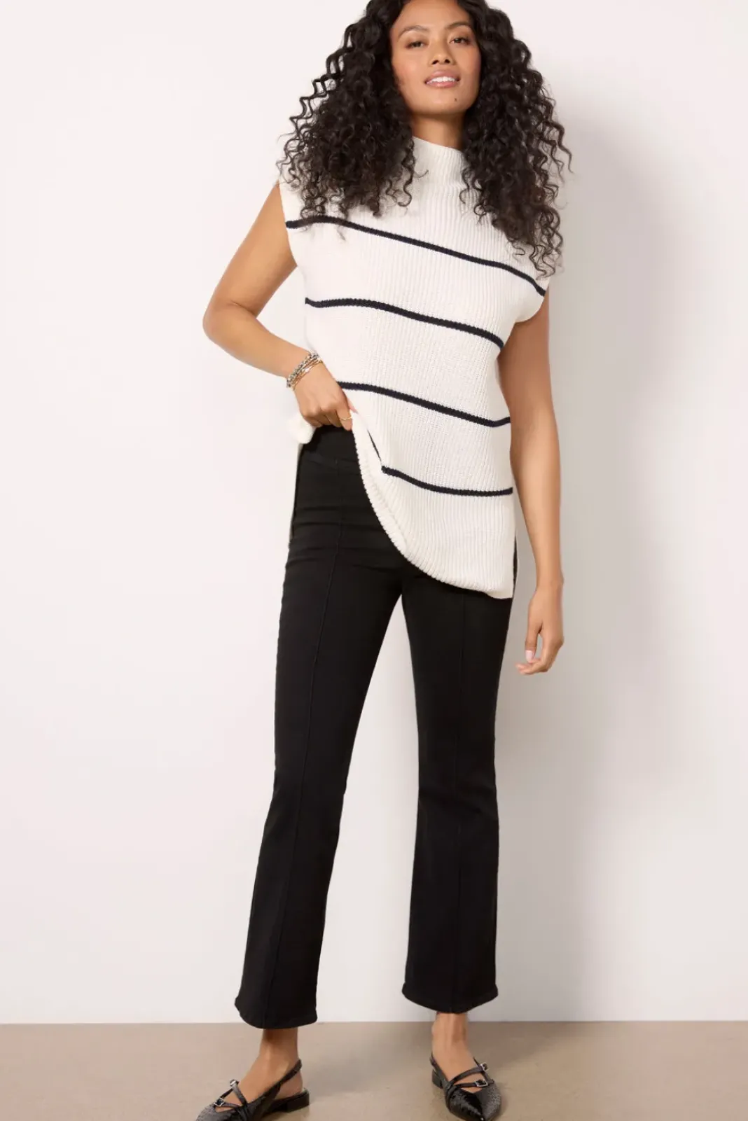 Pants & Leggings<FRAME Jetset Crop Mini Boot Pintuck Sheennoir