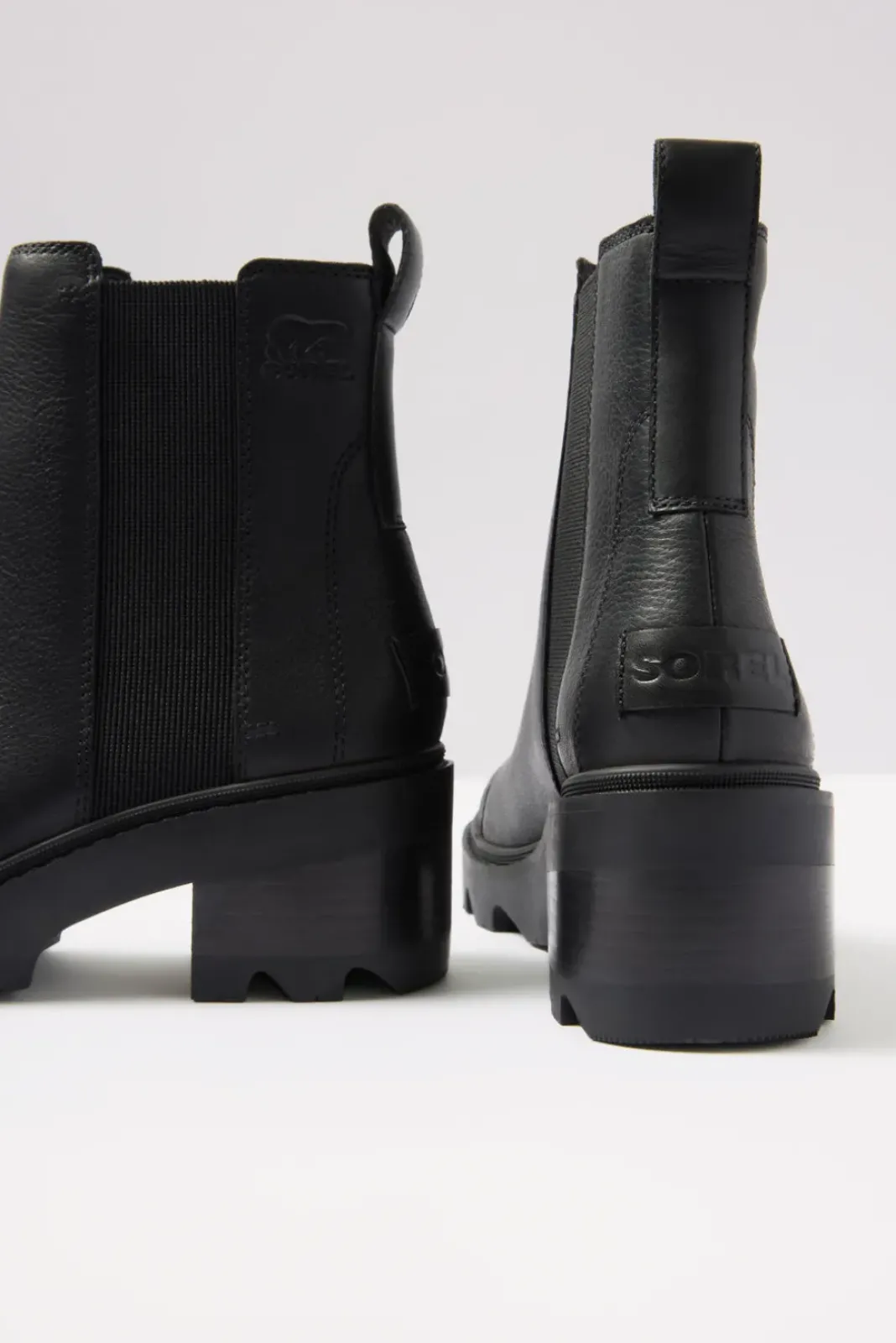 Shoes<SOREL Joan Now Chelsea Boot Black