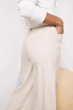 Pants & Leggings<EVEREVE Joelle Wide Leg Barelybeige