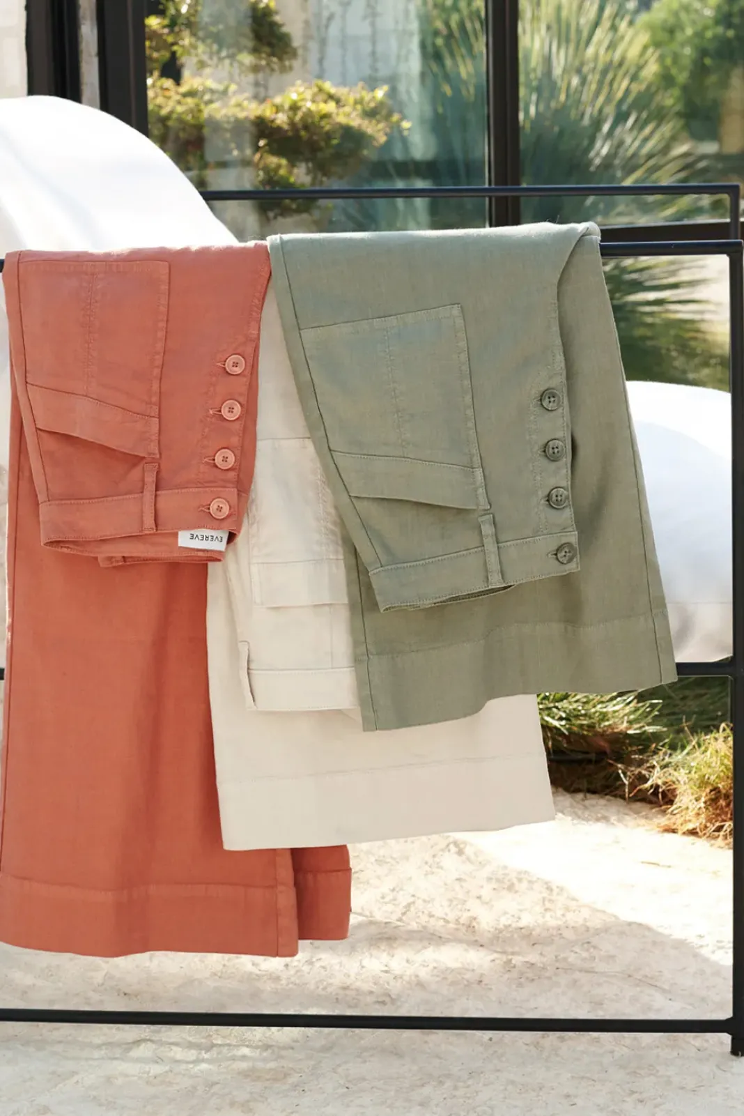 Pants & Leggings<EVEREVE Joelle Wide Leg Barelybeige