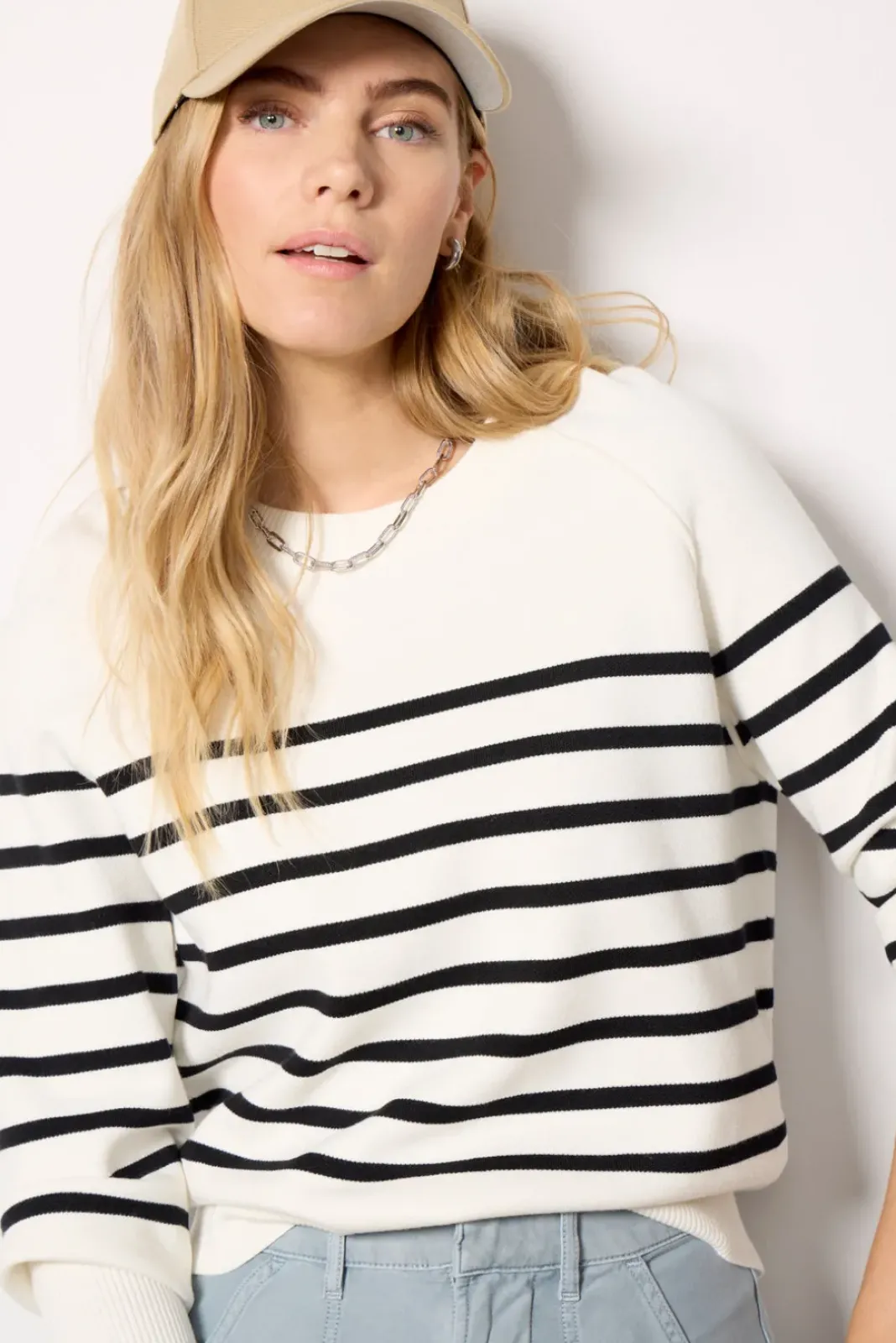 Sweaters<EVEREVE June Stripe Pullover White/Blackstripe