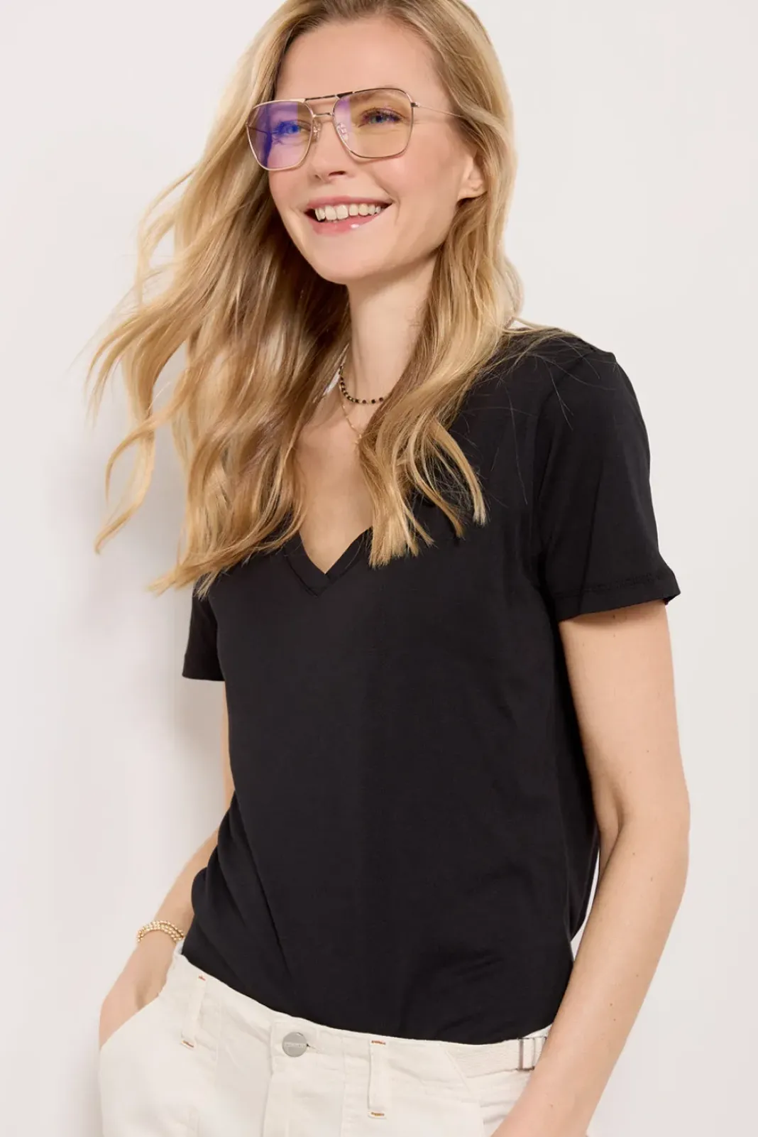 Tops & Tees<Z SUPPLY Kasey V Neck Tee Black