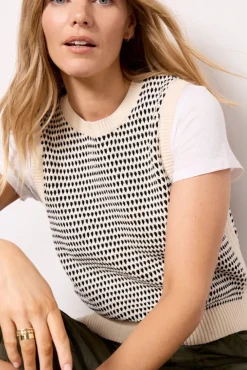 Sweaters<VARLEY Knowles Textured Knit Vest Ivory