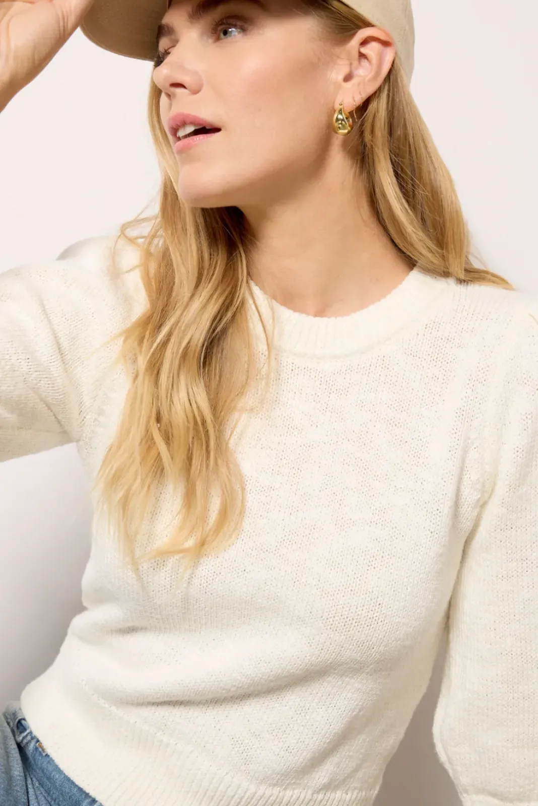 Sweaters<EVEREVE Lacey Pullover Ivory