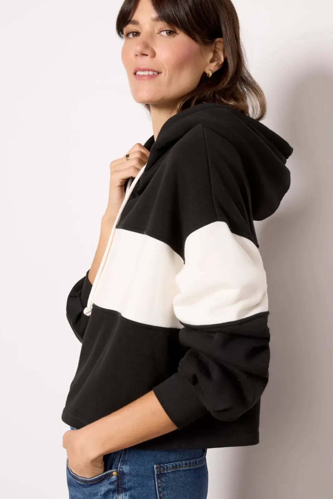 Sweatshirts<Z SUPPLY Landing Colorblocked Hoodie Black/White