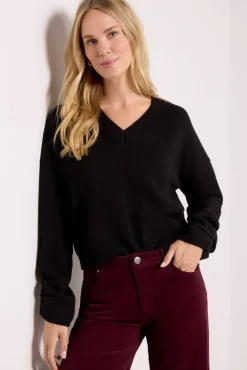 Sweaters<LNA Latigo V Neck Sweater Black