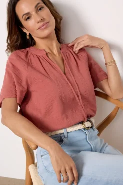 Tops & Tees<EVEREVE Layla Short Sleeve Top Rust