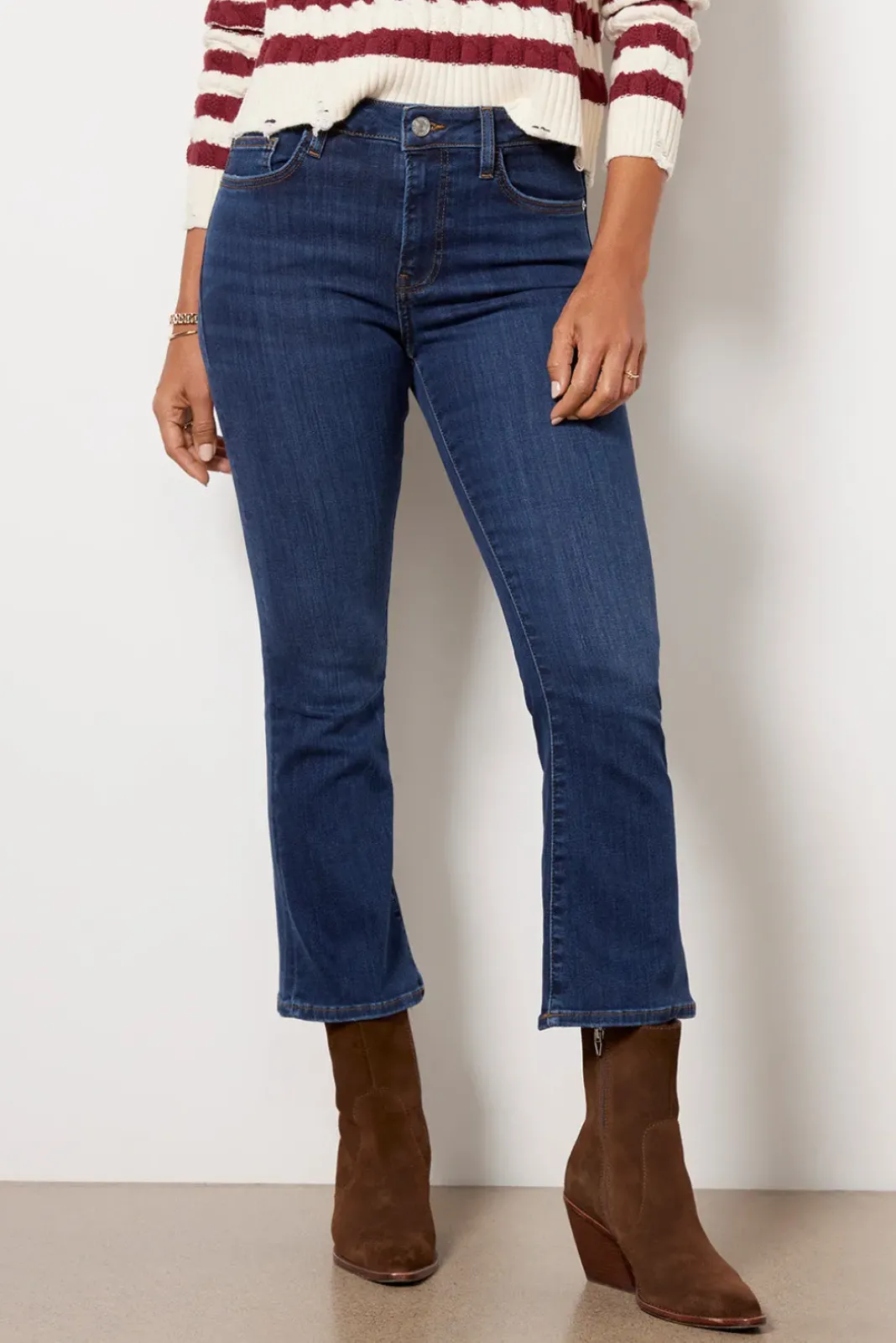 Jeans<FRAME Le Crop Mini Boot Majesty