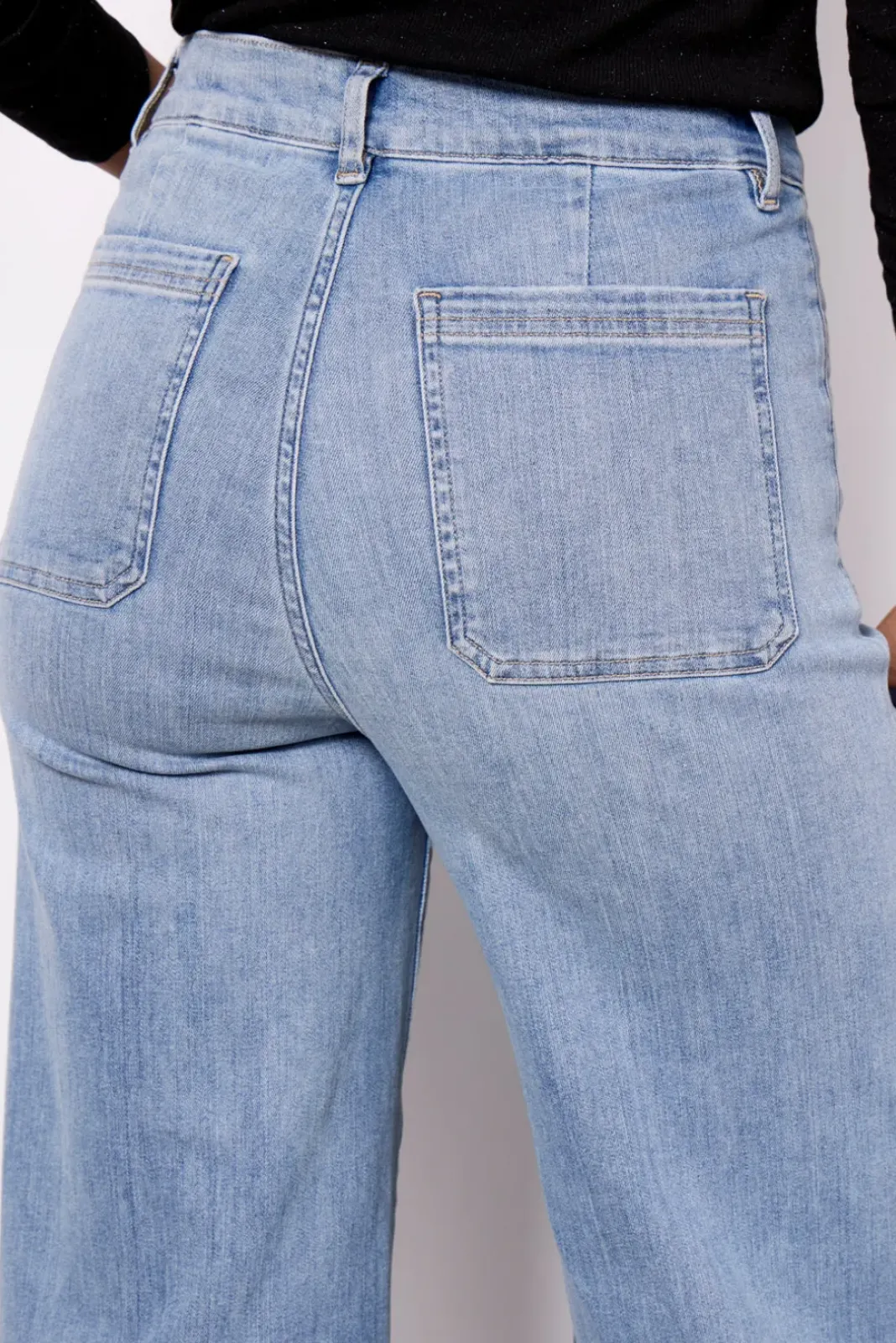 Jeans<FRAME Le Slim Palazzo Bardot Pocket Wilsonclean