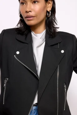 Blazers & Jackets<EVEREVE Lena Moto Jacket Black