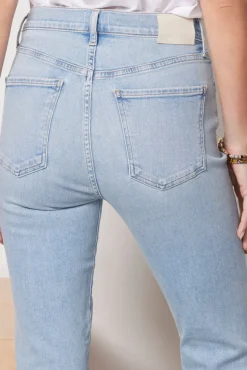 Jeans<CITIZENS OF HUMANITY Lilah High Rise Bootcut Lyric