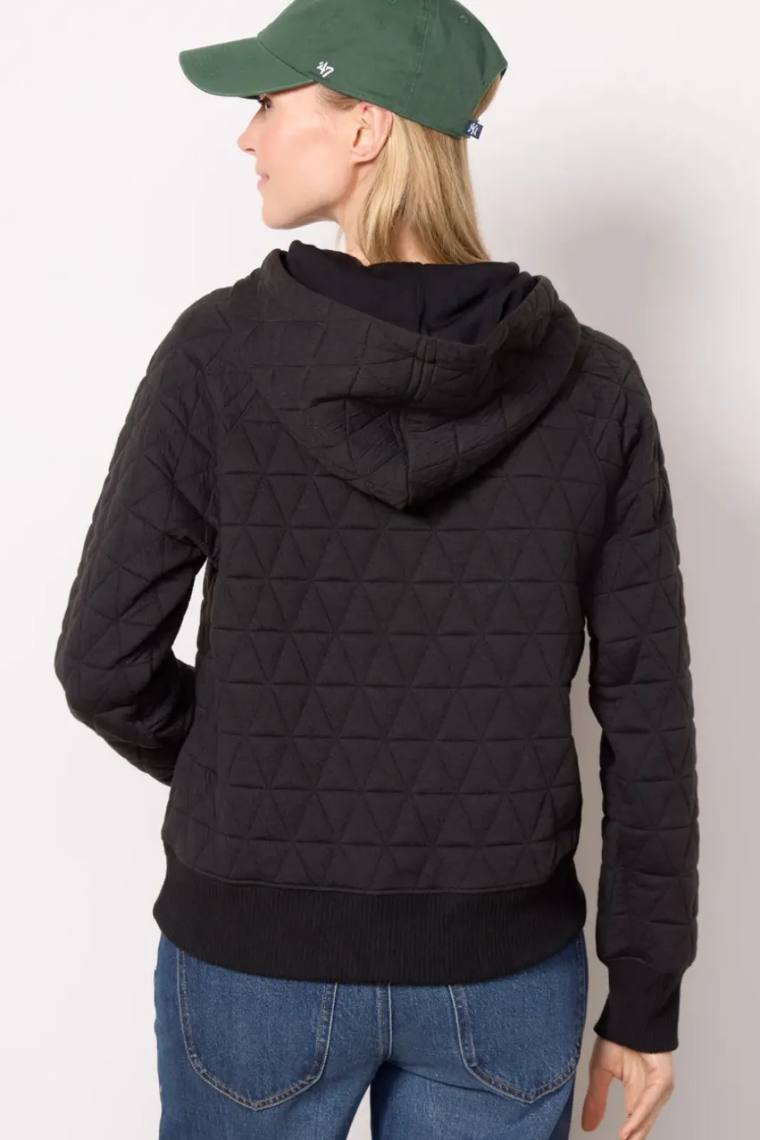 Sweatshirts<EVEREVE Lindsay Quilted Hoodie Black