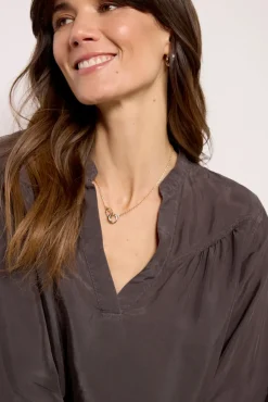 Tops & Tees<CLOTH AND STONE Long Sleeve Shirred Blouse Smokeshadow