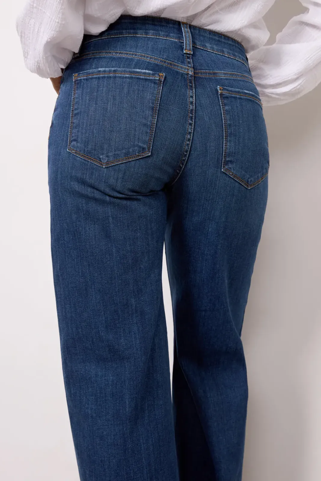 Jeans<KUT FROM THE KLOTH Margo Mid Rise Jean Quality