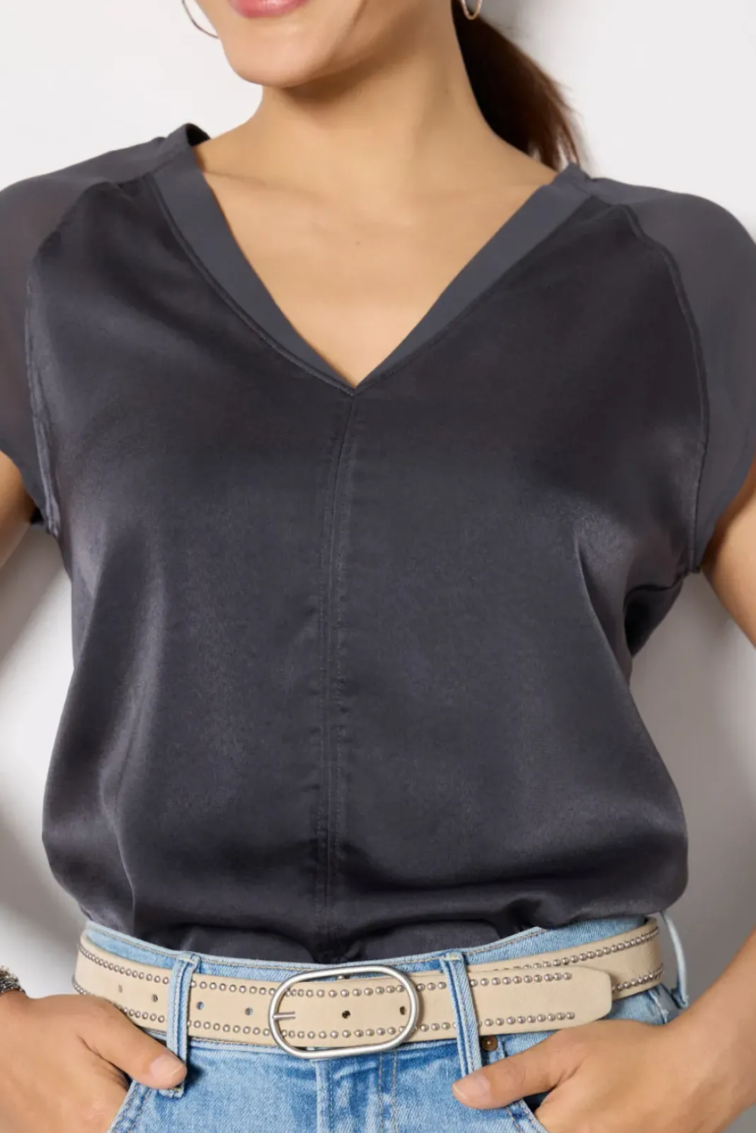 Tops & Tees<EVEREVE Mariah Remix Satin Tee Ebony