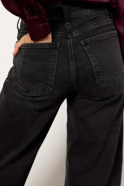 Jeans<KUT FROM THE KLOTH Meg Raw Hem w Bling Illuminated