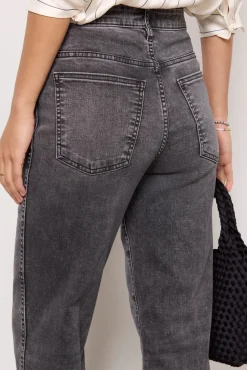 Jeans<KUT FROM THE KLOTH Melissa Straight 33` Treat