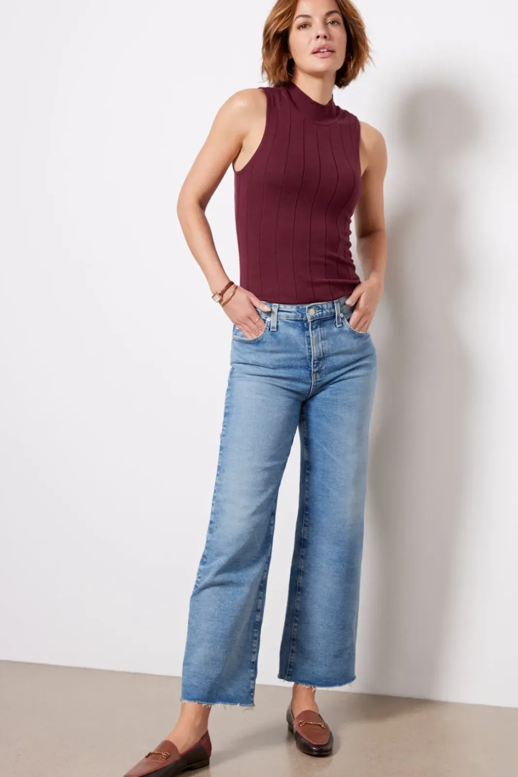 Sweaters<EVEREVE Mollie Turtleneck Tank Maroon