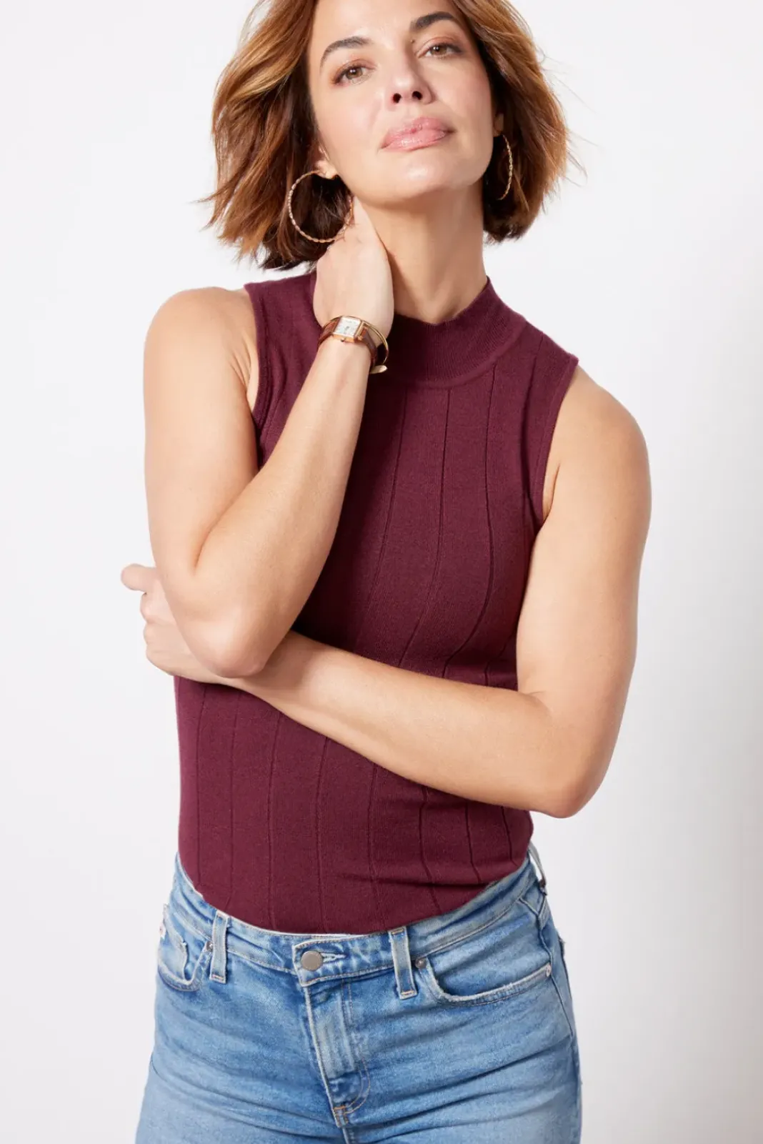 Sweaters<EVEREVE Mollie Turtleneck Tank Maroon