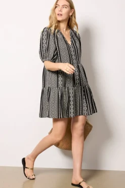Dresses<VELVET Monique Dress Black/Cream