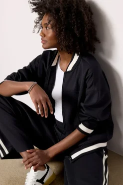 Matching Sets|Blazers & Jackets<EVEREVE Nia Varsity Bomber Black