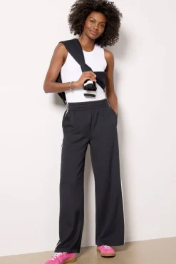 Pants & Leggings|Matching Sets<EVEREVE Nia Varsity Track Pant Black