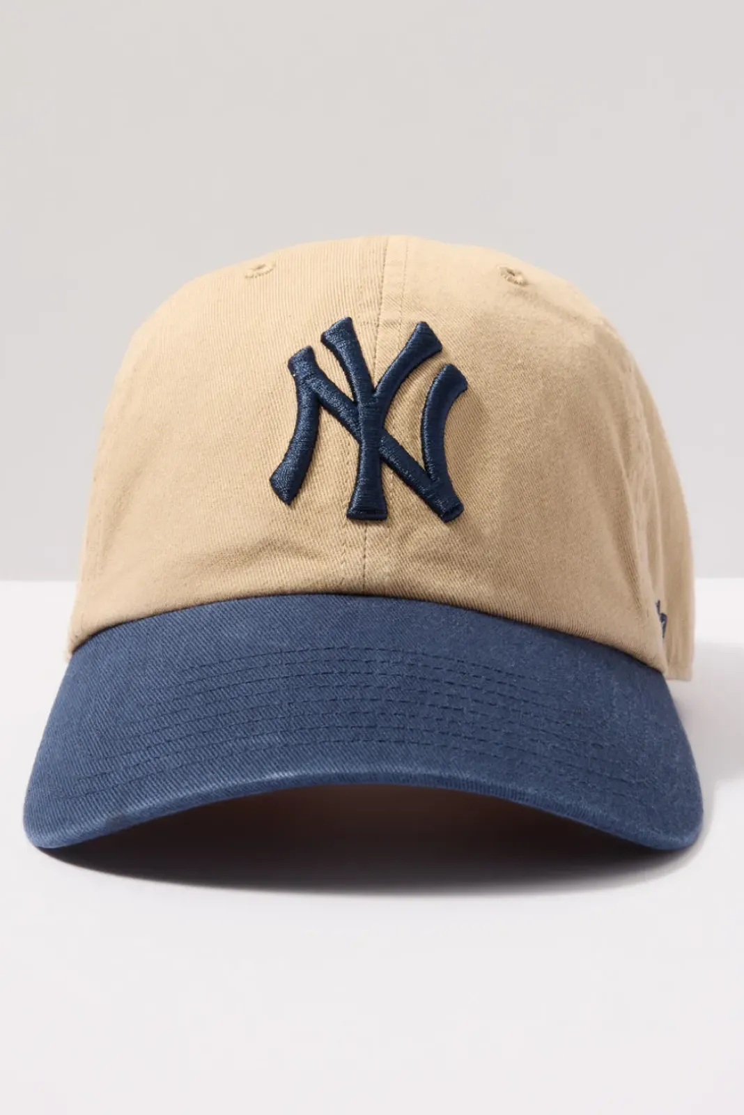 Hats<`47 NY Two Tone Clean Up Baseball Hat Khaki/Navy