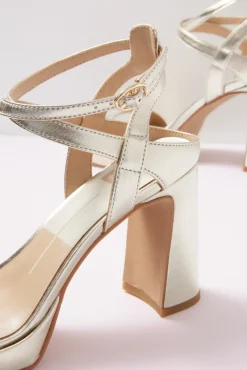 Shoes<DOLCE VITA Ozzy Platform Sandal Lightgold