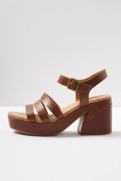 Shoes<KORK EASE Pasha Strappy Sandal Cognac
