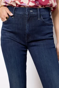 Jeans<MOTHER Petite Lil` Hustler Ankle Cornerpiece