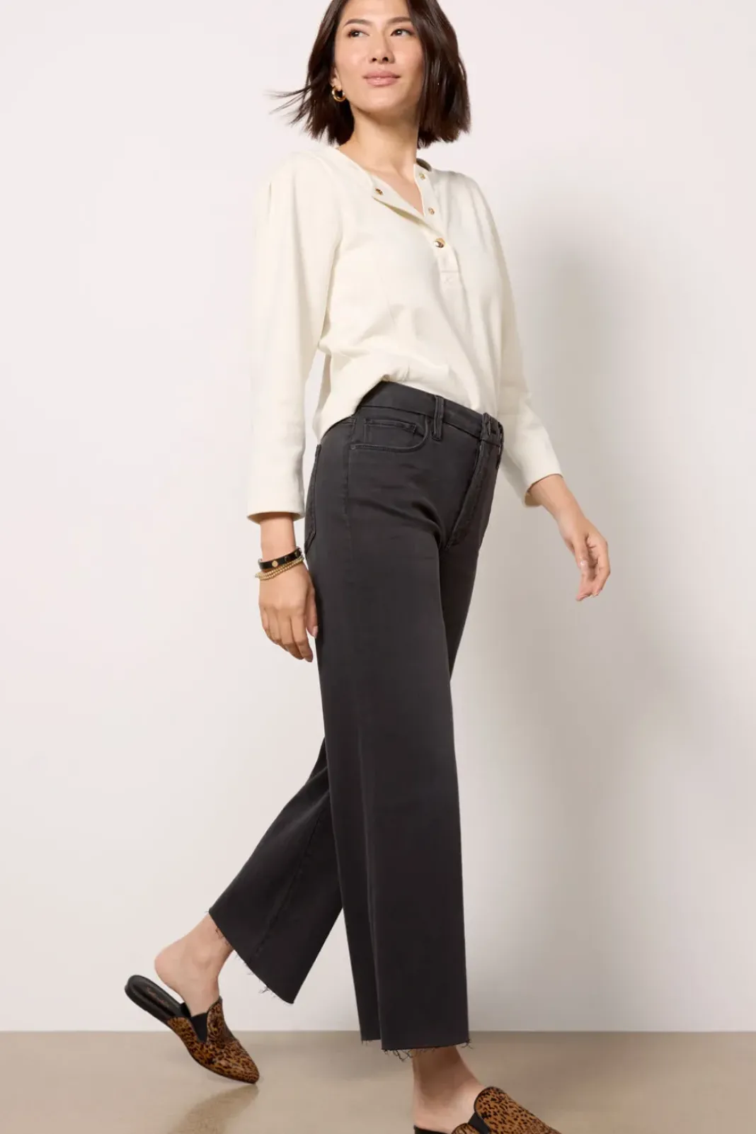 Jeans<KUT FROM THE KLOTH Petite Meg Wide Leg Experiences