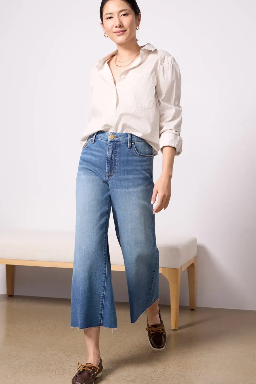 Jeans<KUT FROM THE KLOTH Petite Meg Wide Leg Raw Hem Milestone