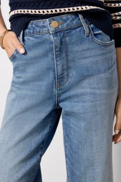 Jeans<KUT FROM THE KLOTH Petite Sienna Wide Cuff Cuddle