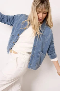 Blazers & Jackets<EVEREVE Phoenix Cropped Barn Jacket Blue