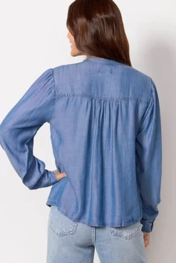 Tops & Tees<EVEREVE Poppy Denim Shirt Middenim