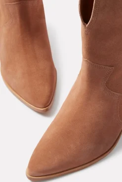 Shoes<KAANAS Porto Cowboy Bootie Carmel