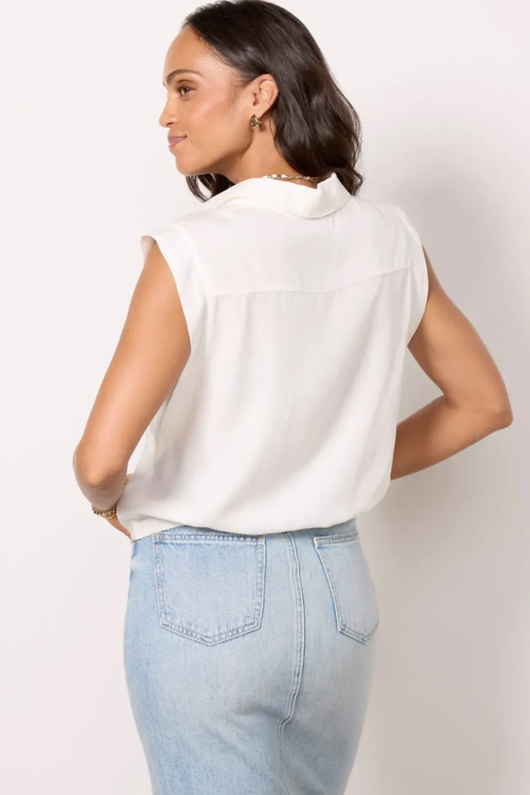 Tops & Tees<EVEREVE Rachel Tencel Top White