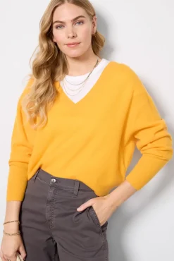 Sweaters<AMERICAN VINTAGE Raxow V-Neck Sweater Nectarine