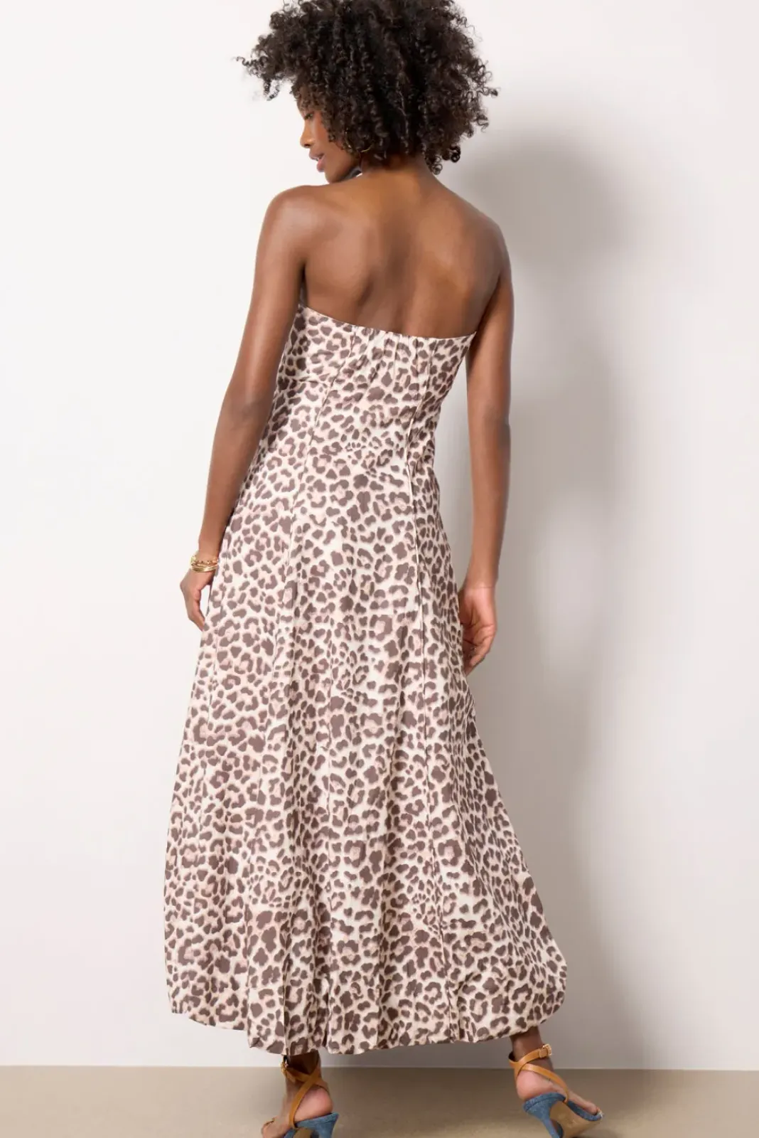 Dresses<KIVARI Maxi Reese